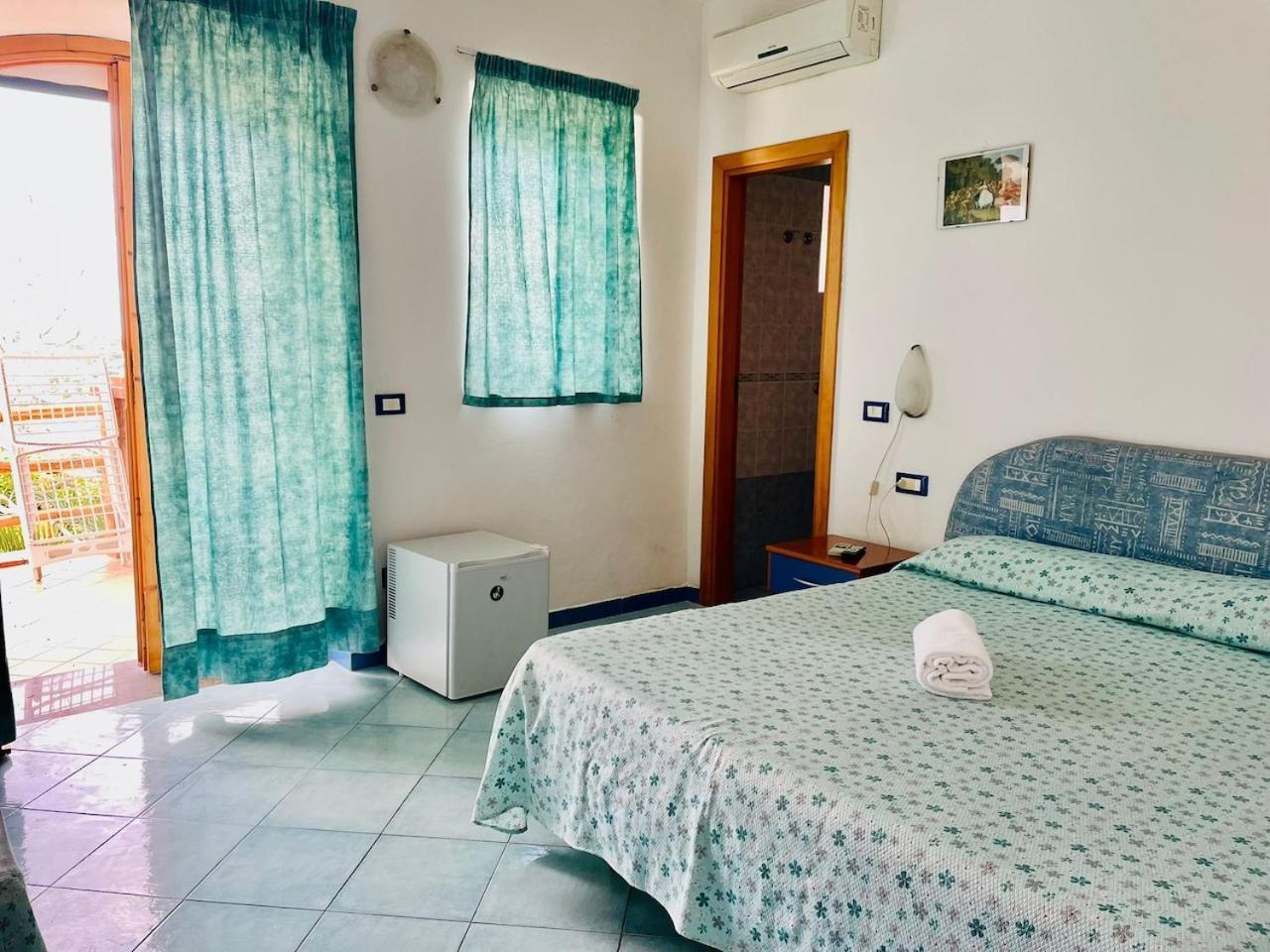 Bed & Breakfast Giardini Di Iside E Osiride Casamicciola Terme