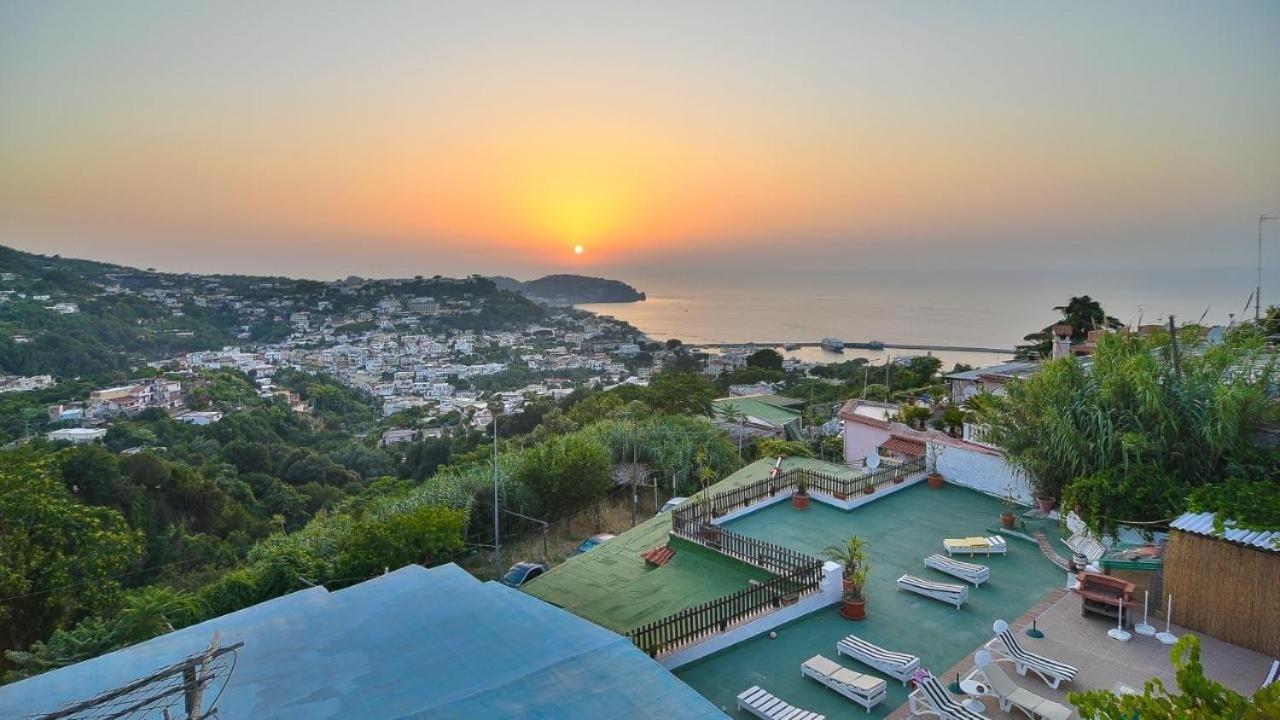 Giardini Di Iside E Osiride Frühstückspension Casamicciola Terme